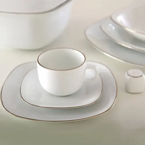 چینی زرین سرویس 12 نفره کواترو طرح زرین تضمینی