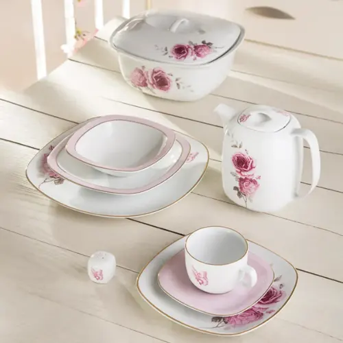 چیدمان چینی زرین سرویس 12 نفره کواترو چینی زرین طرح رزفلاور