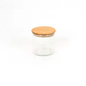 بانکه-ادویه-شیشه-ای-با-درب-چوبی-تریتی-قطر-8-ارتفاع-10-مدل-G-5006