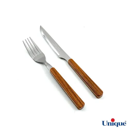 کارد و چنگال یونیک