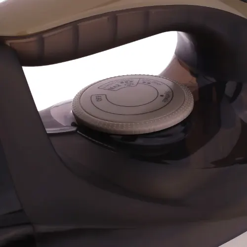 مشخصات اتو بخار بایترون ارگونومیک